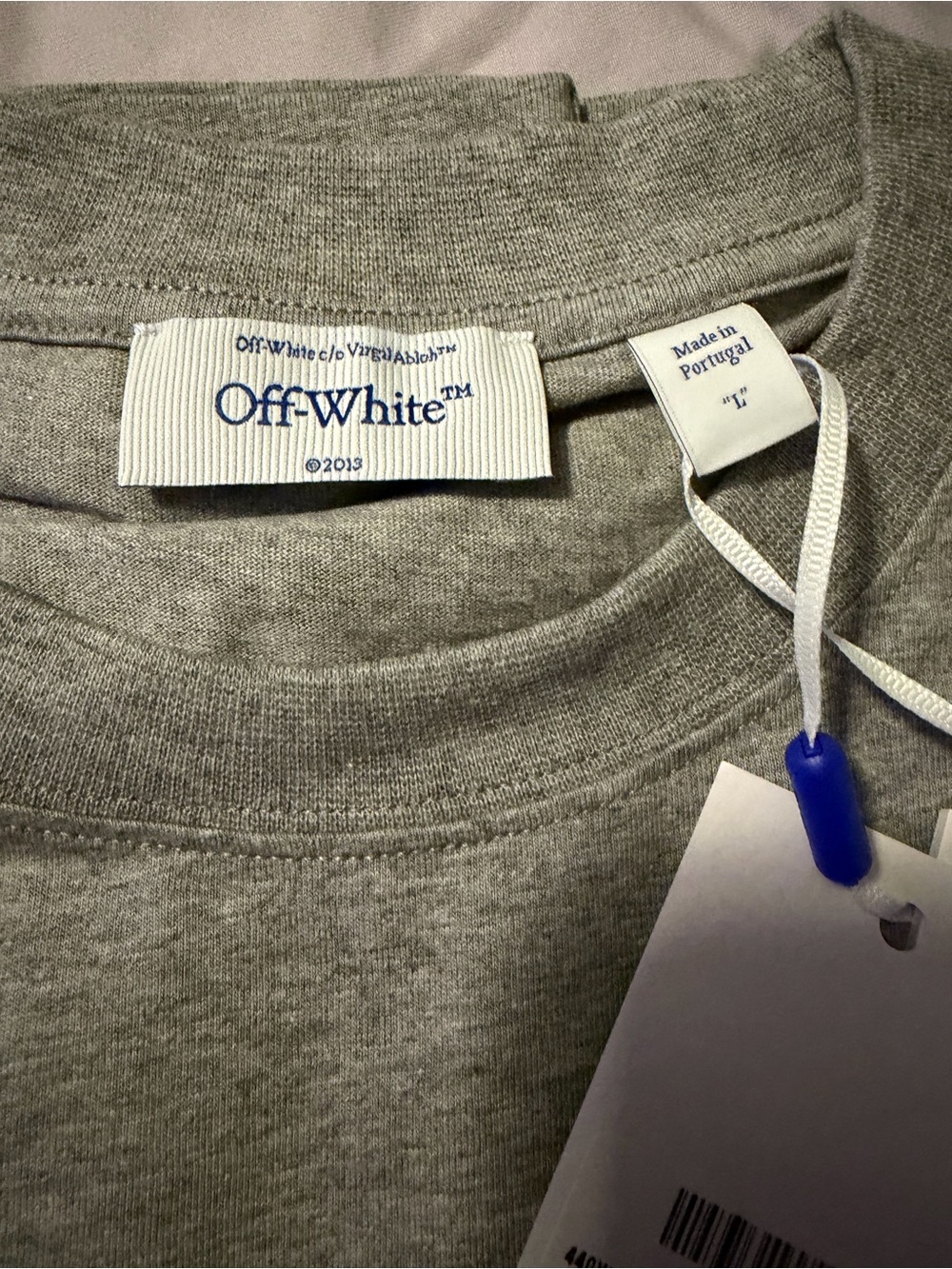 Off-White Chalk Arrow Fit Tee in Heather Grey - Picture 6 of 7